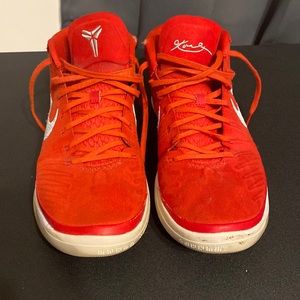 Kobe AD mid